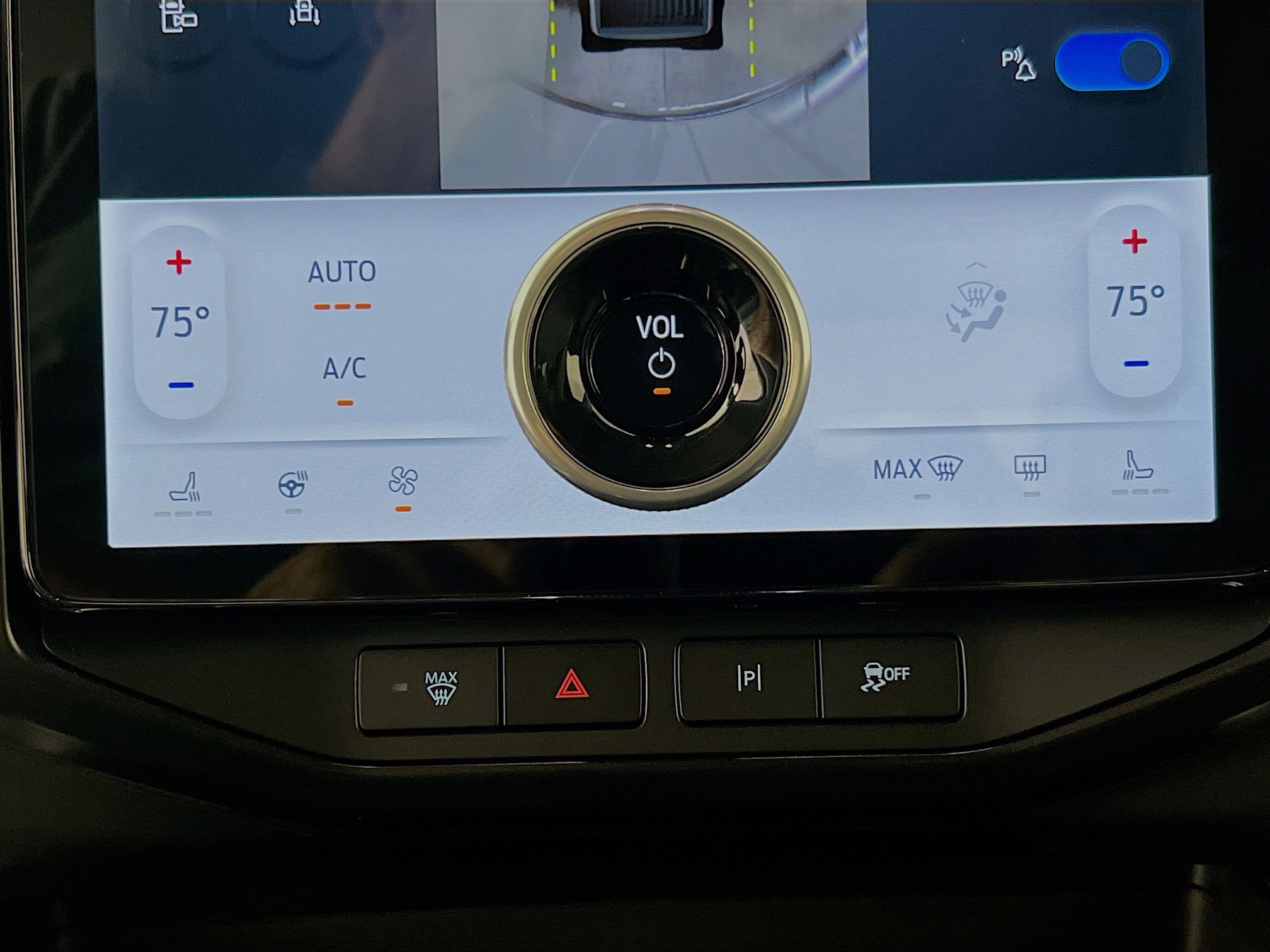 Used 2025 Ford F150 Lightning Flash image 16