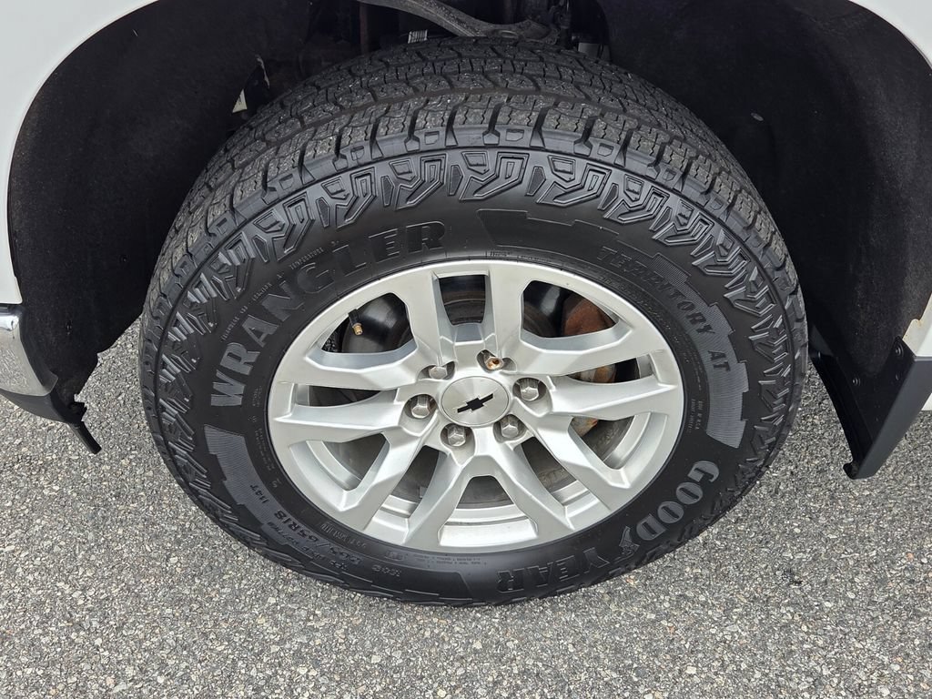 Certified 2020 Chevrolet Silverado 1500 LT w/ All-Star Edition AWD/4WD image 16