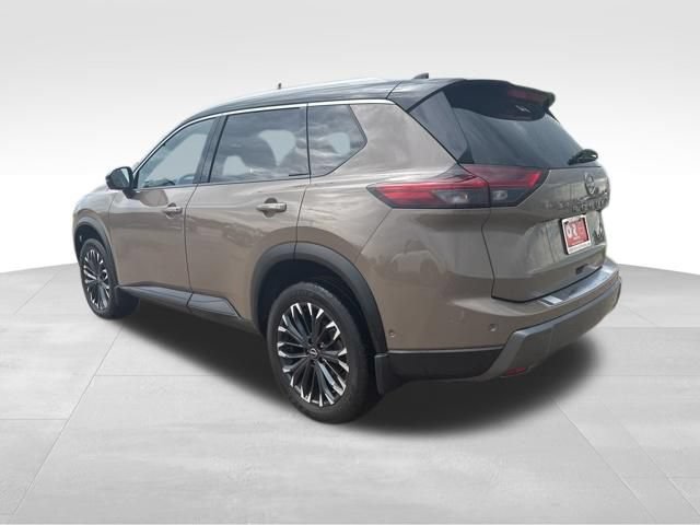 Used 2025 Nissan Rogue SL w/ Tech Package AWD/4WD image 5