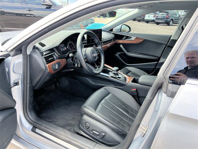 Used 2022 Audi A5 2.0T Premium image 10