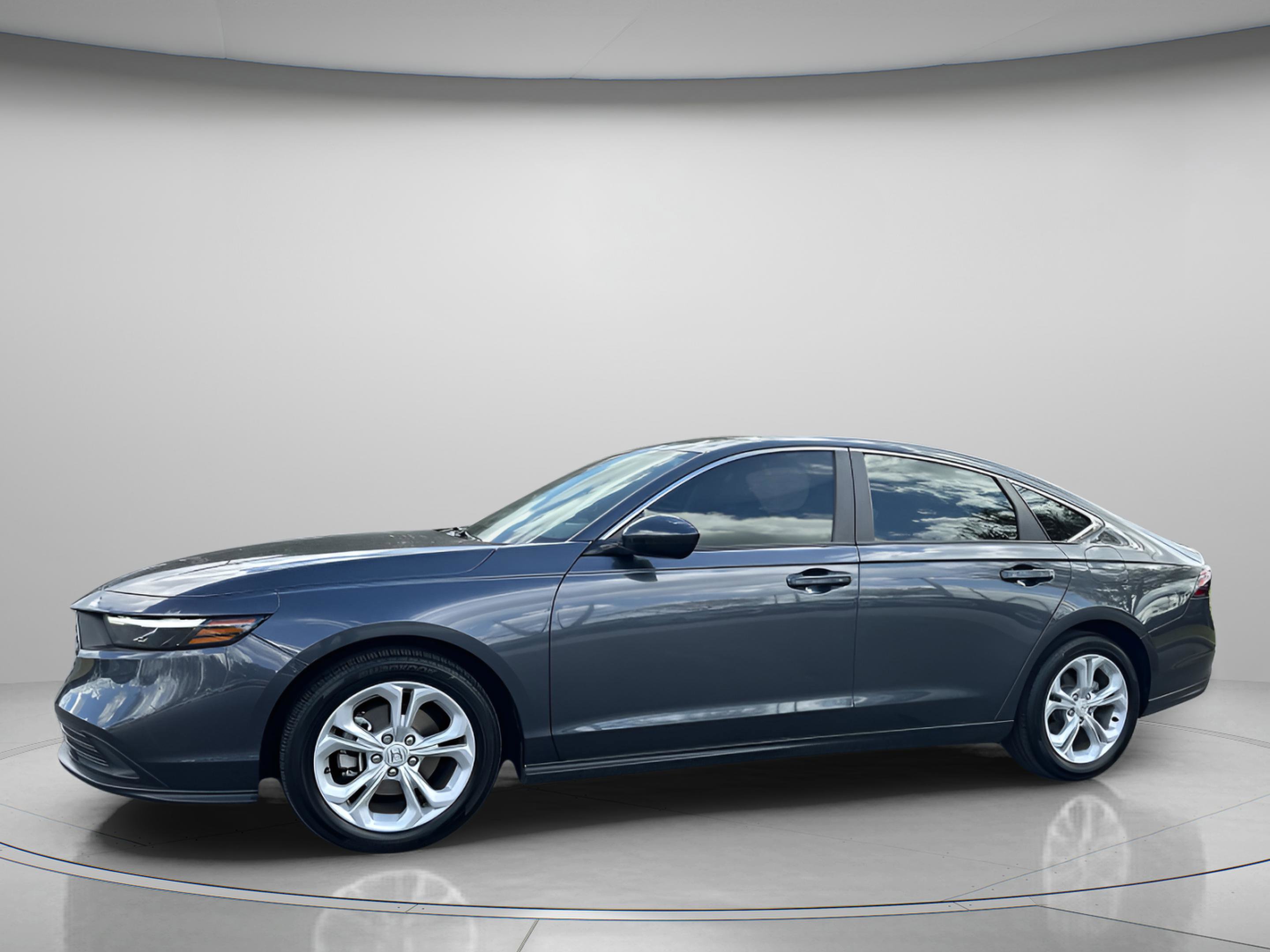 Certified 2023 Honda Accord LX image 2