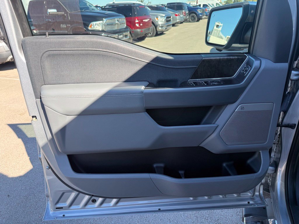 Used 2021 Ford F150 Lariat AWD/4WD image 9