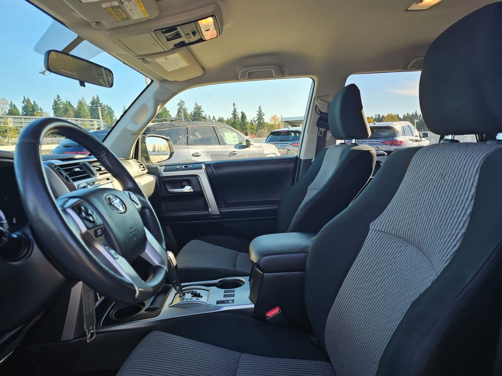 Used 2018 Toyota 4Runner SR5 image 23