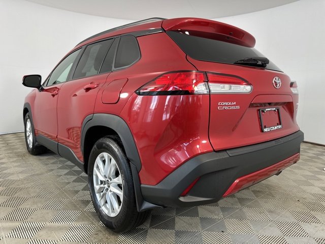 Certified 2023 Toyota Corolla Cross LE image 5