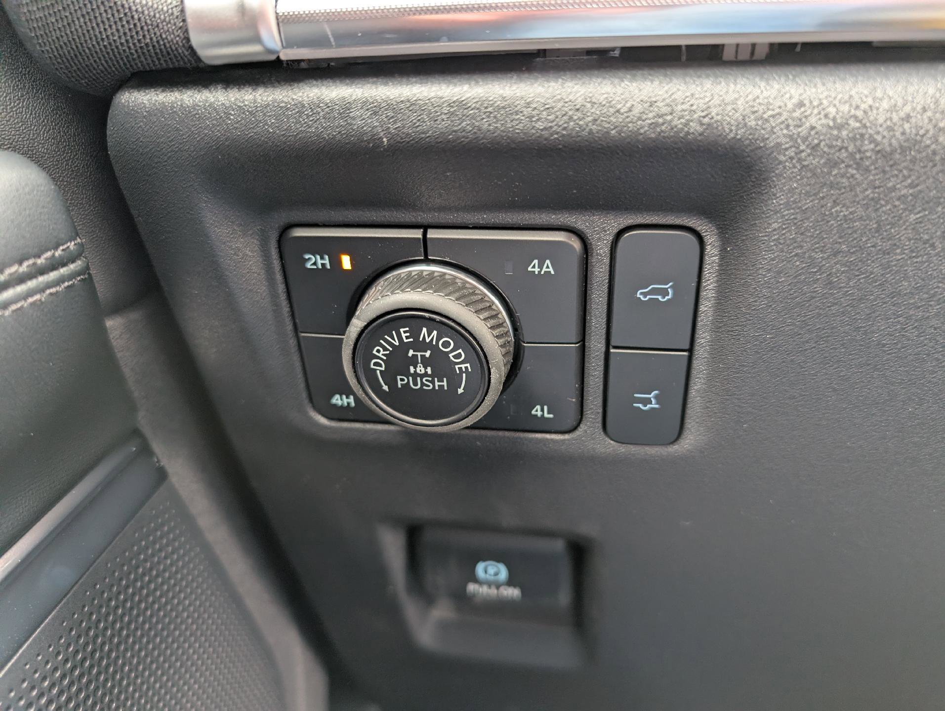 New 2026 Ford Expedition Tremor image 21