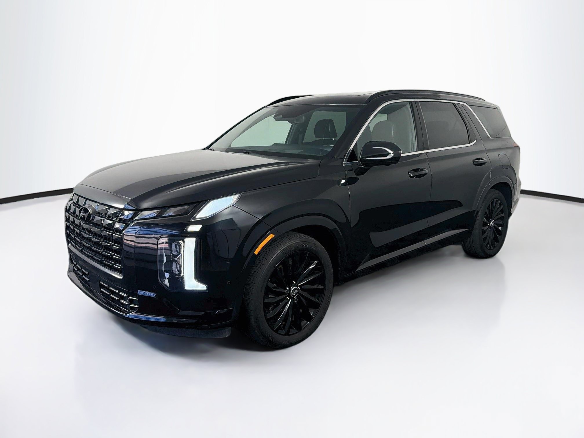 Used 2024 Hyundai Palisade Calligraphy AWD/4WD image 3