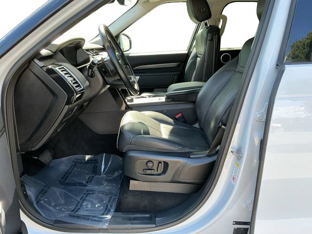 Used 2020 Land Rover Discovery SE AWD/4WD image 10