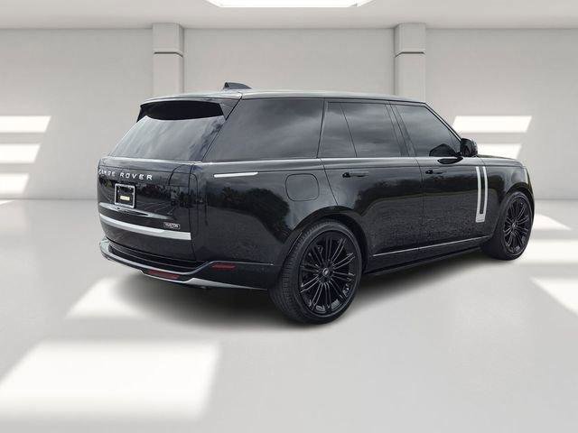 Used 2024 Land Rover Range Rover Autobiography image 5