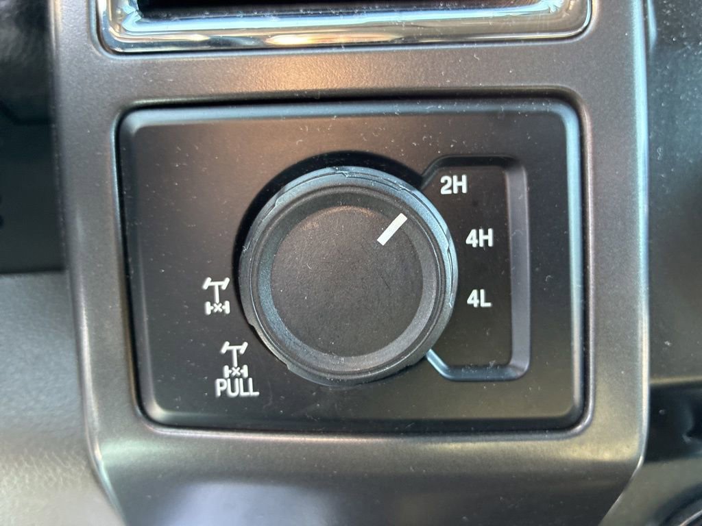 Used 2015 Ford F150 XLT image 21