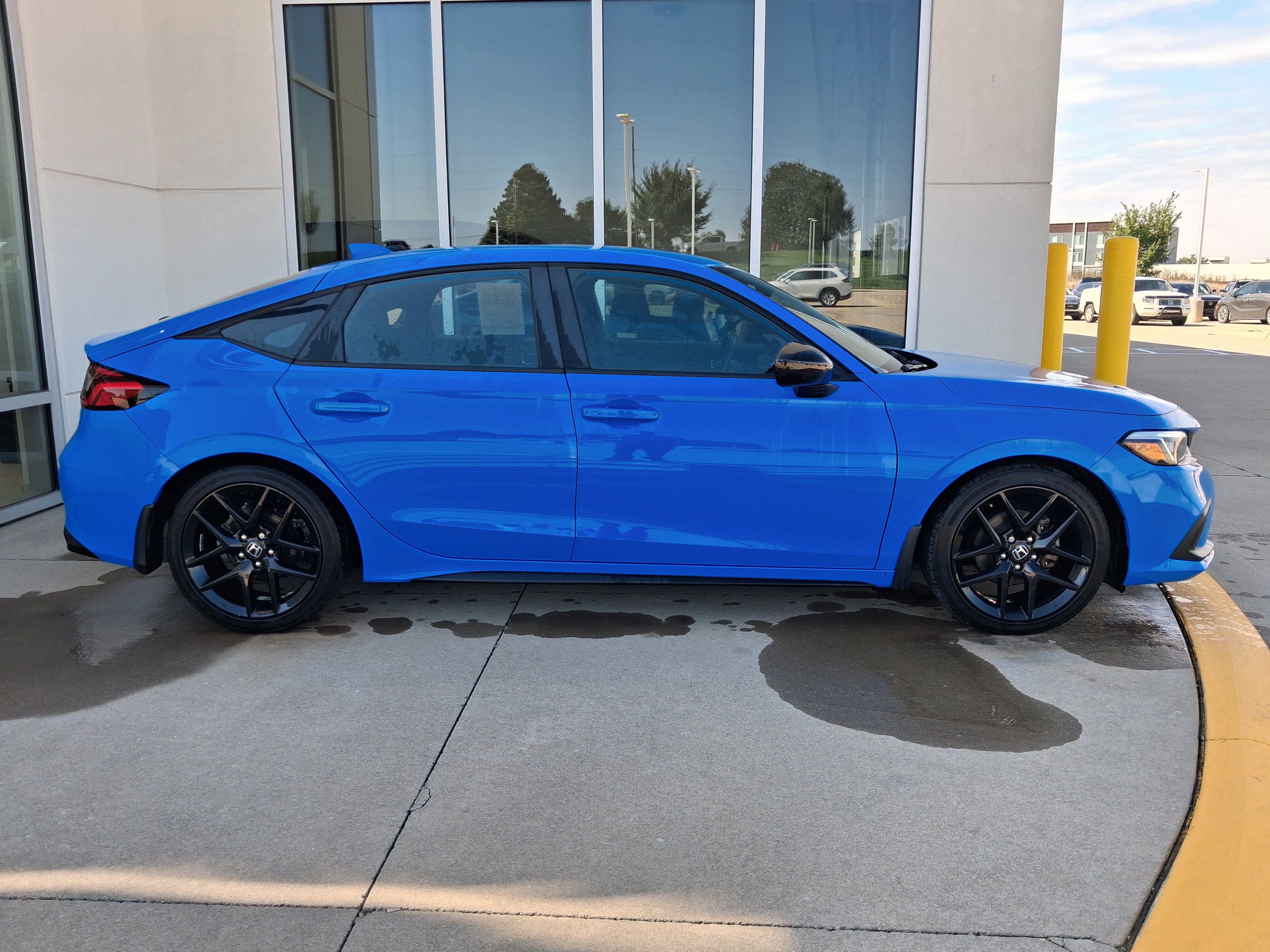 Used 2024 Honda Civic Sport image 6