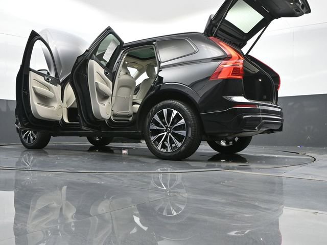 Used 2023 Volvo XC60 B5 Plus w/ Protection Package Premier image 74