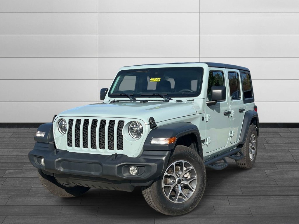 Used 2024 Jeep Wrangler Unlimited Sport AWD/4WD image 1