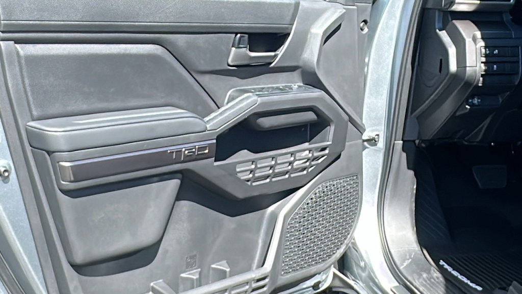 New 2025 Toyota Tacoma TRD Off-Road image 23