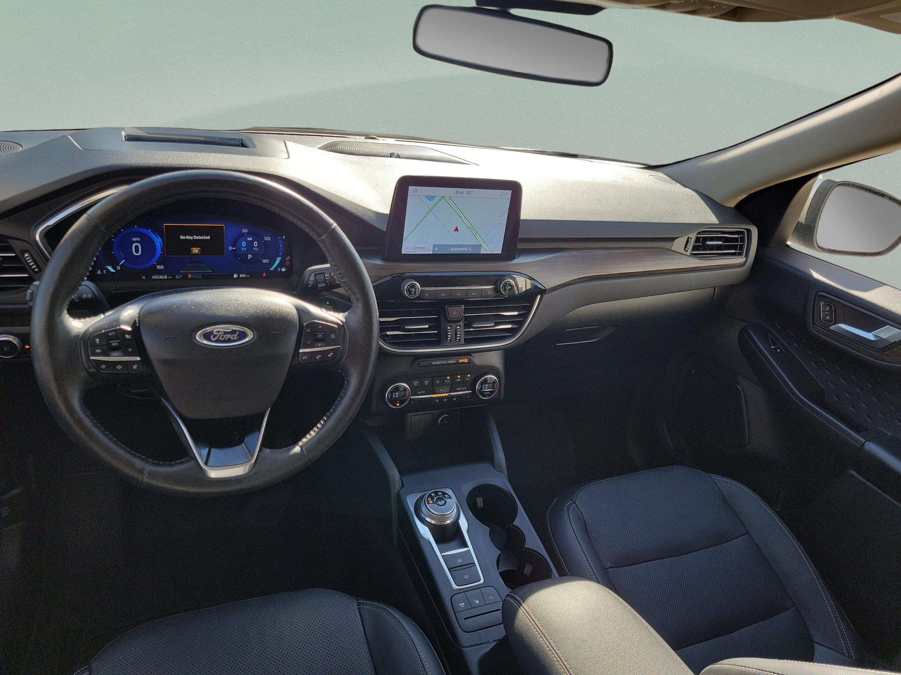Used 2020 Ford Escape Titanium FWD image 21