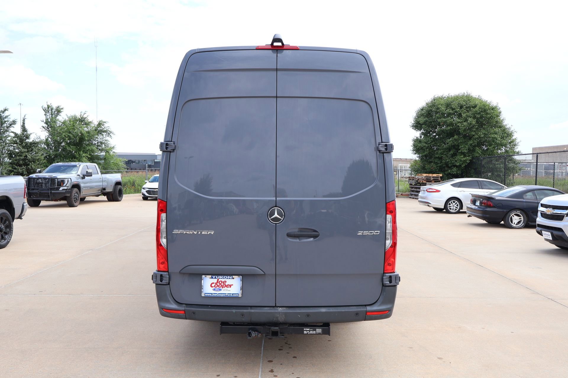Used 2024 Mercedes-Benz Sprinter 2500 image 18