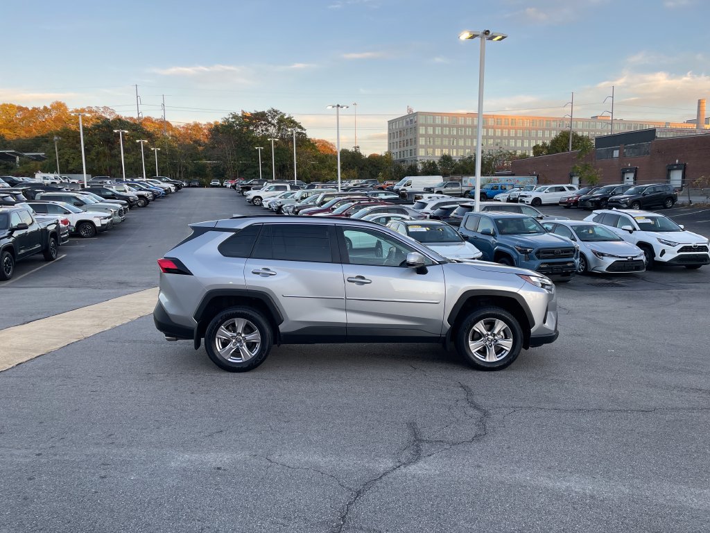 Used 2025 Toyota RAV4 XLE w/ Weather Package AWD/4WD image 6