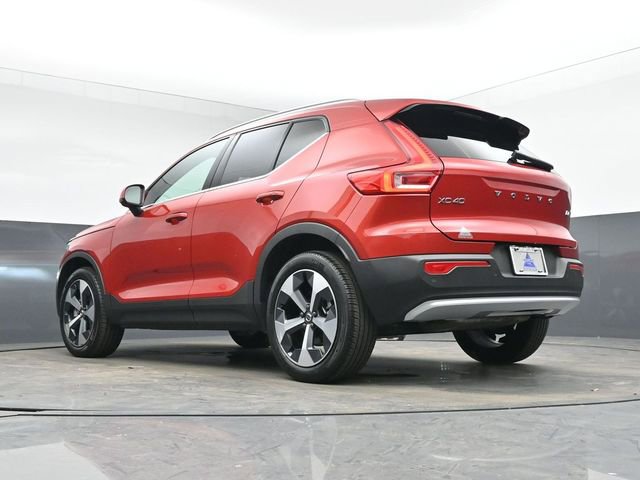 Used 2023 Volvo XC40 B4 Plus w/ Driver Assist Package FWD image 41