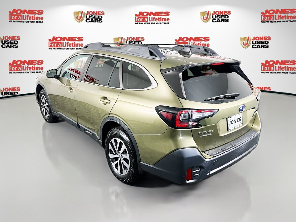Used 2020 Subaru Outback Premium AWD/4WD image 2