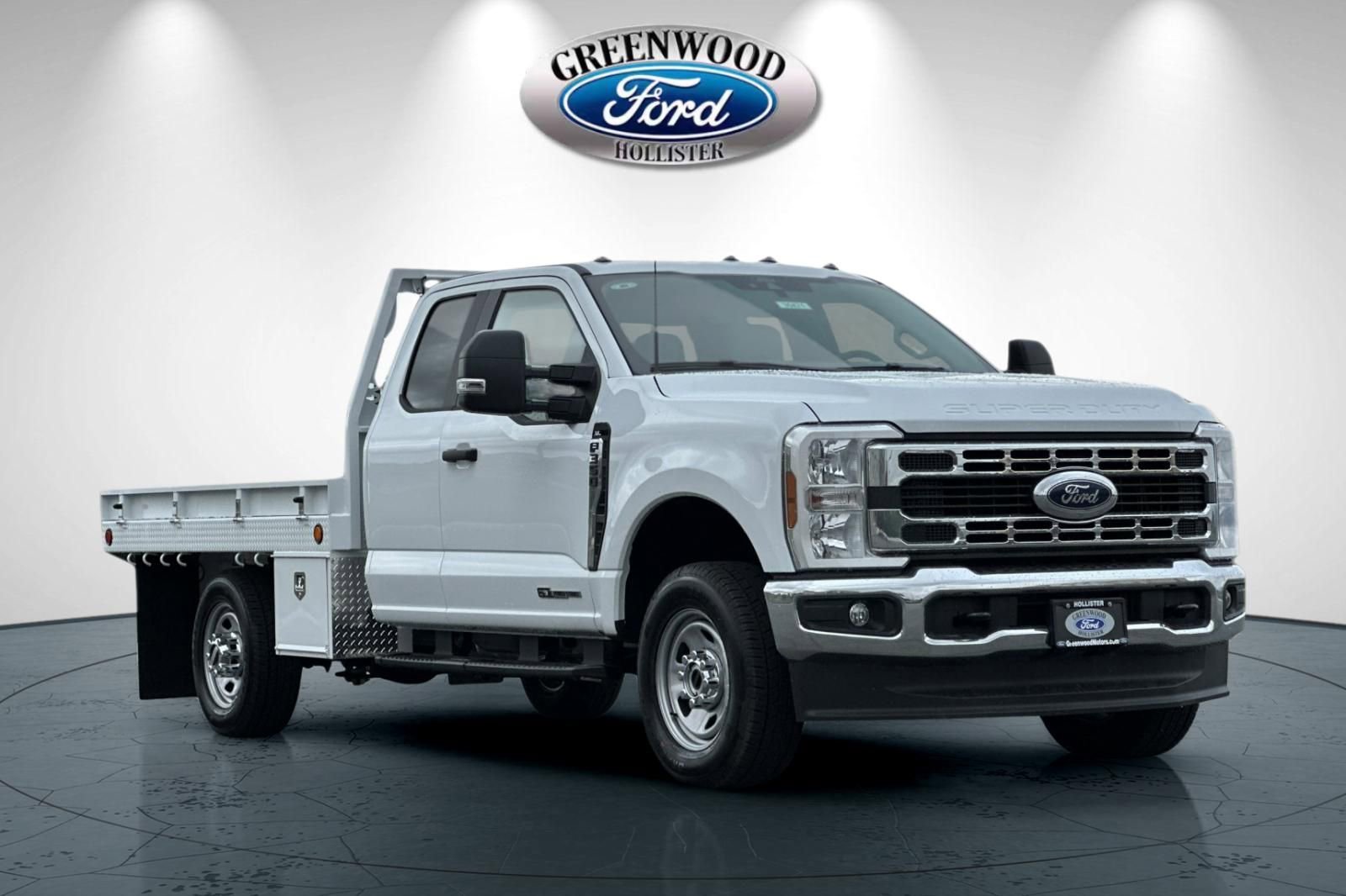 New 2026 Ford F350 XL w/ XL Chrome Package image 1