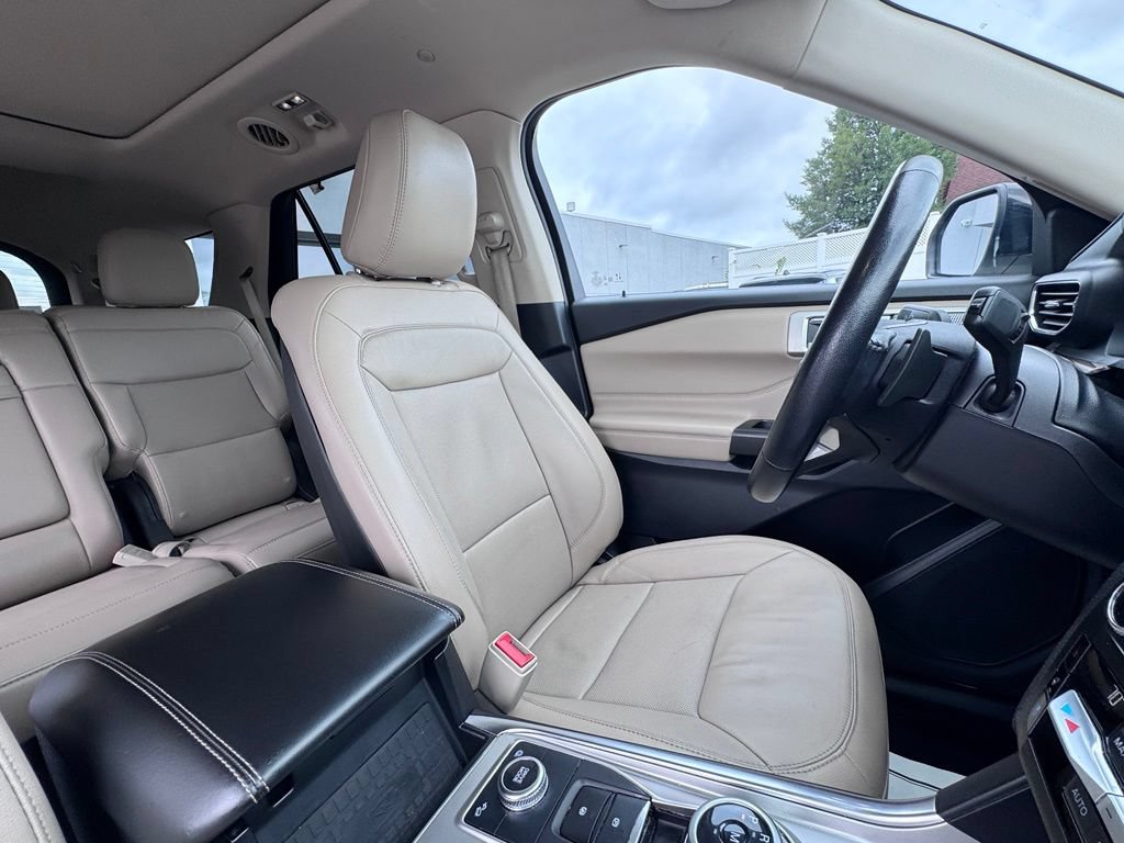 Used 2020 Ford Explorer Limited w/ Hybrid Equipment Group 310A AWD/4WD image 20