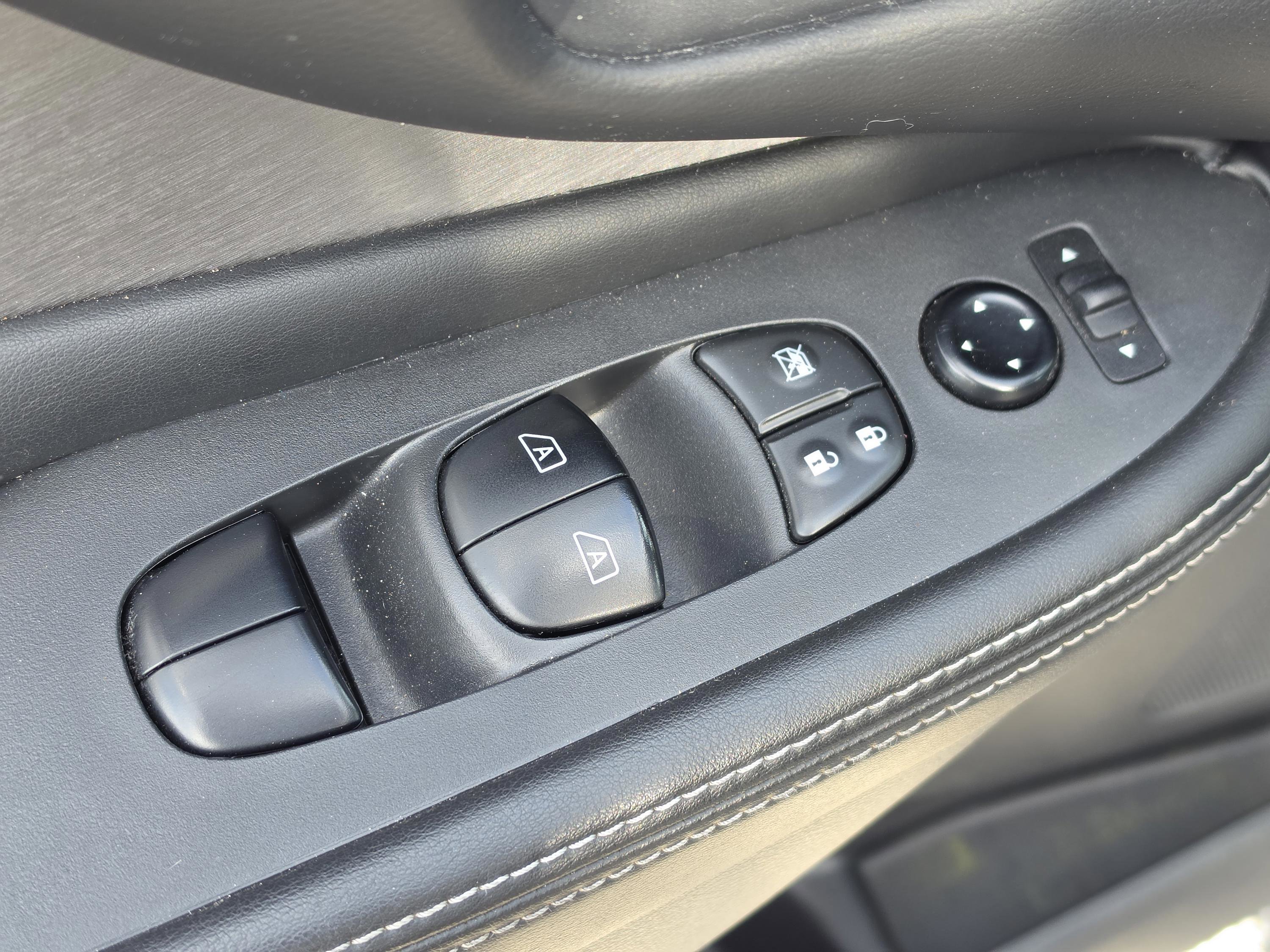 Used 2022 Nissan Murano S image 20