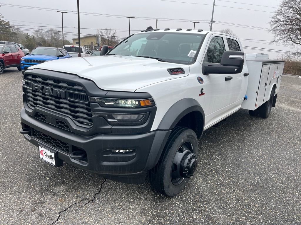 New 2025 RAM 5500 Tradesman AWD/4WD image 6