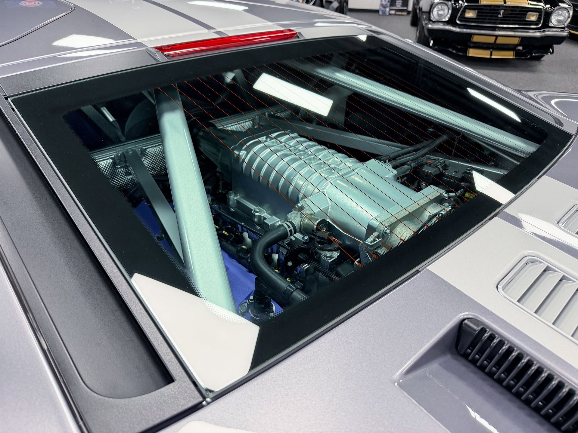 Used 2006 Ford GT RWD image 32