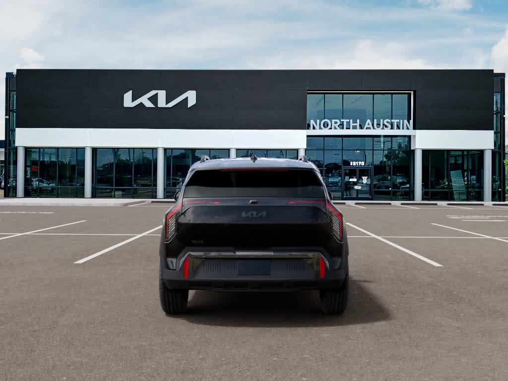 New 2027 Kia EV3 Land FWD image 5