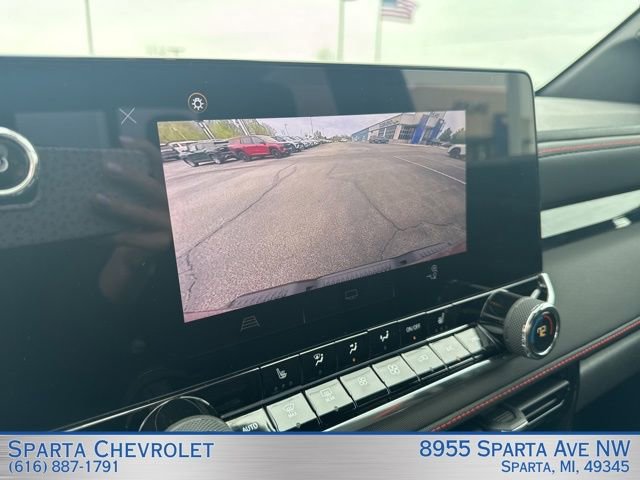 Used 2023 Chevrolet Colorado Z71 w/ Z71 Convenience Package 2 AWD/4WD image 25