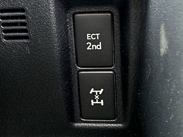 Used 2023 Lexus GX 460 Luxury w/ Accessory Package image 27