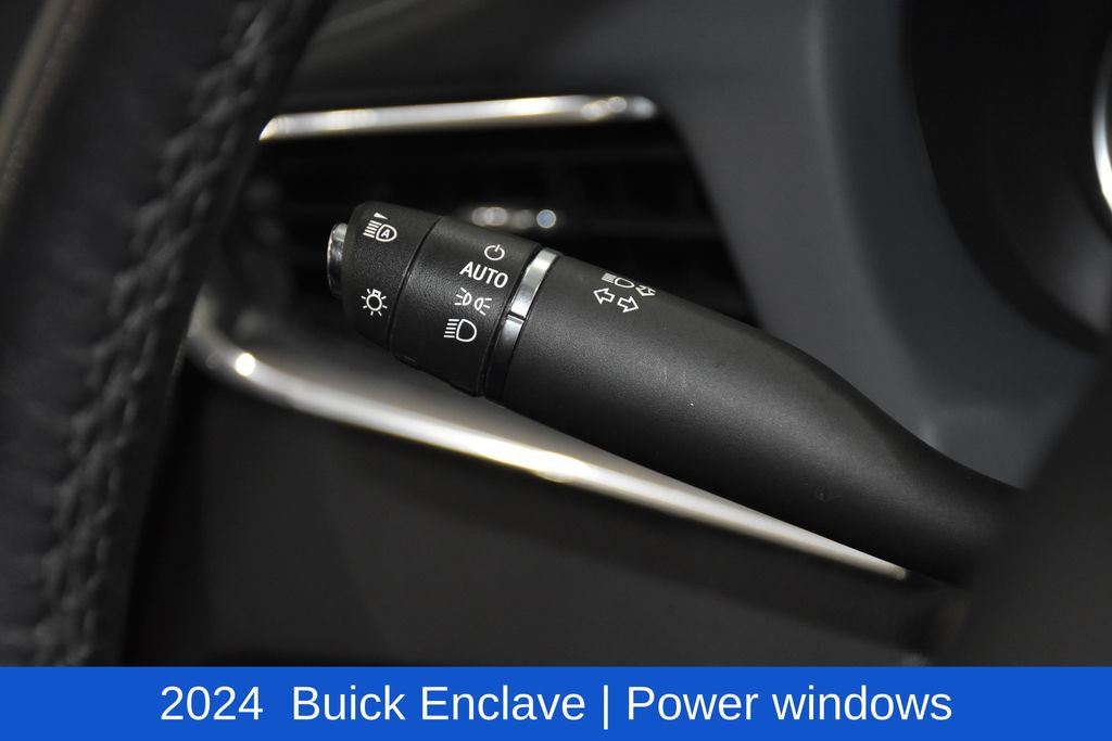 Used 2024 Buick Enclave Premium image 10