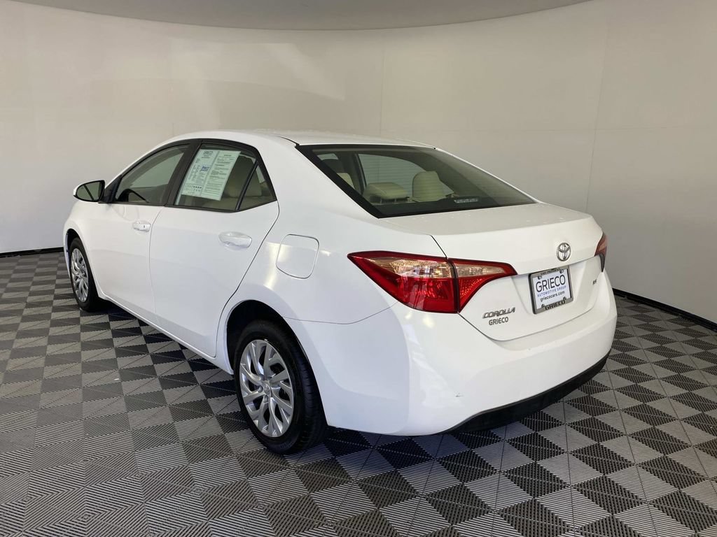 Used 2018 Toyota Corolla LE FWD image 6