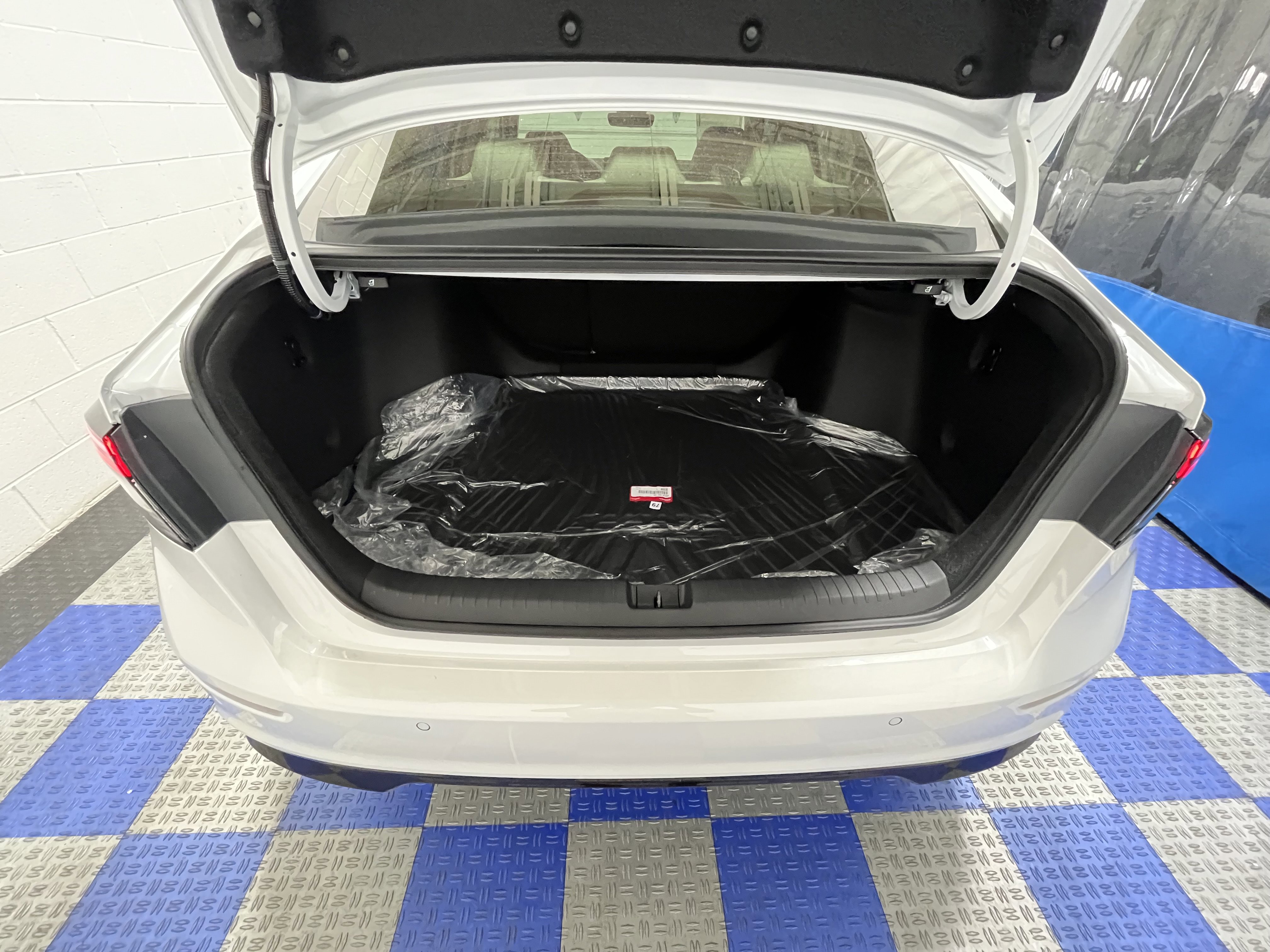 New 2025 Honda Accord Touring image 32