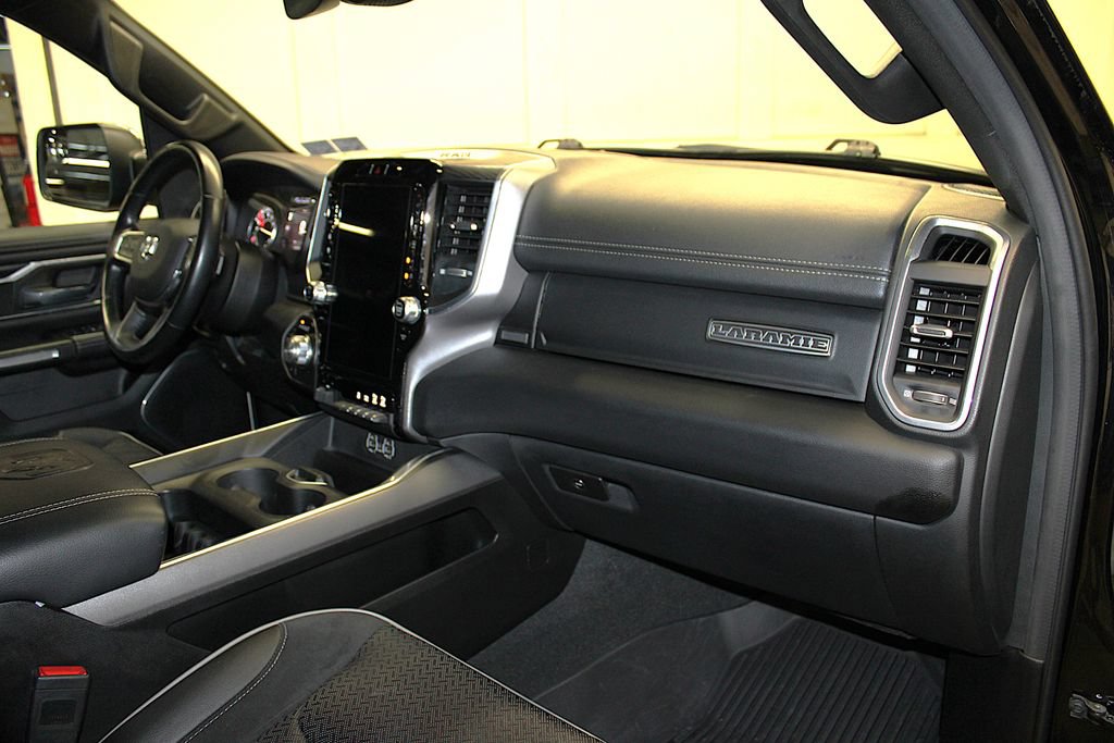 Used 2023 RAM 1500 Laramie AWD/4WD image 31
