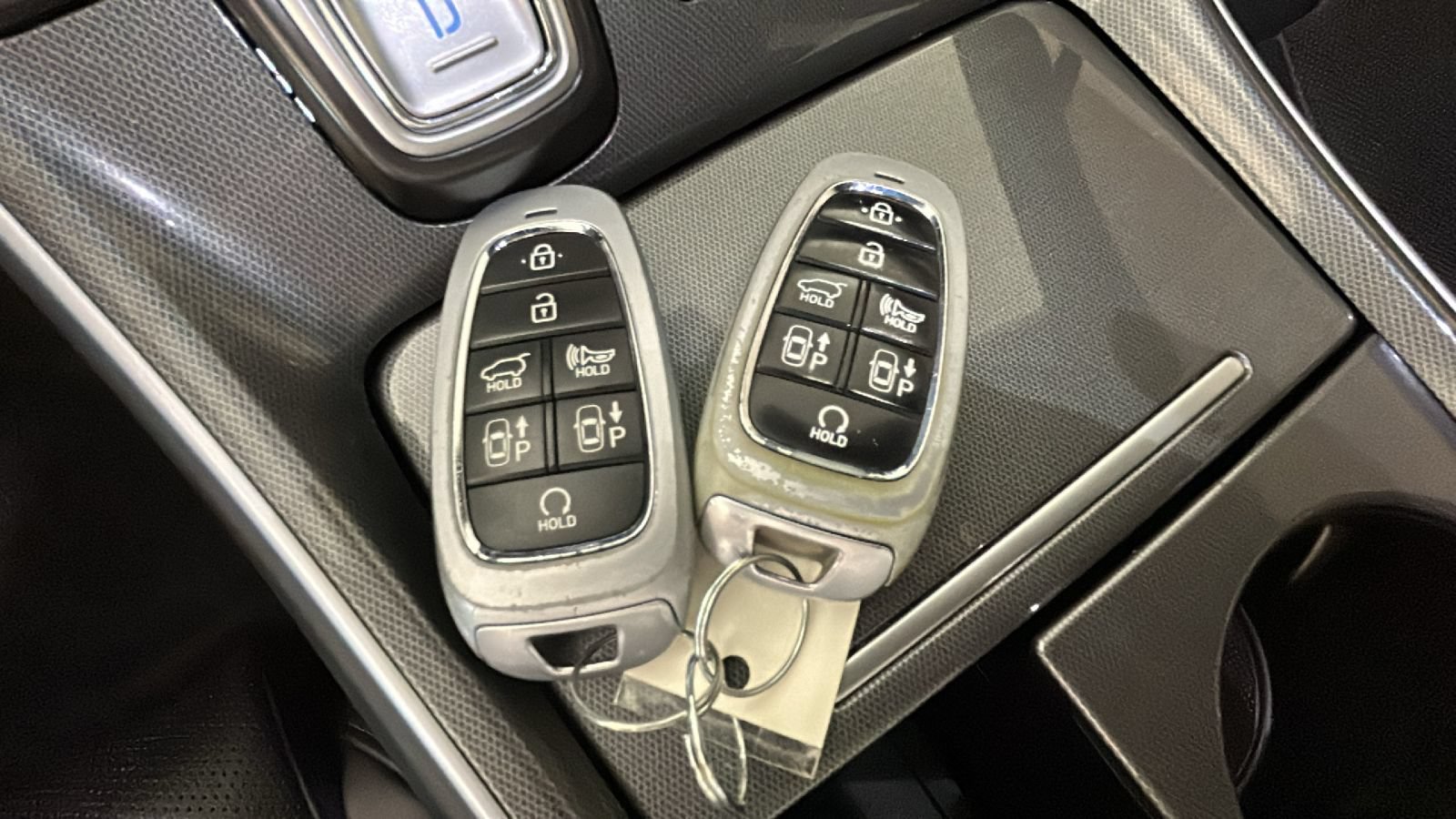 Used 2021 Hyundai Santa Fe Calligraphy AWD/4WD image 25