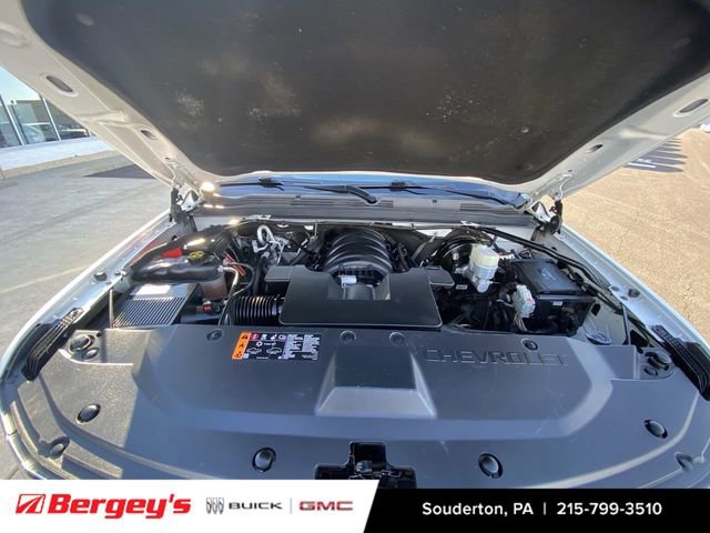 Used 2020 Chevrolet Suburban LT image 32