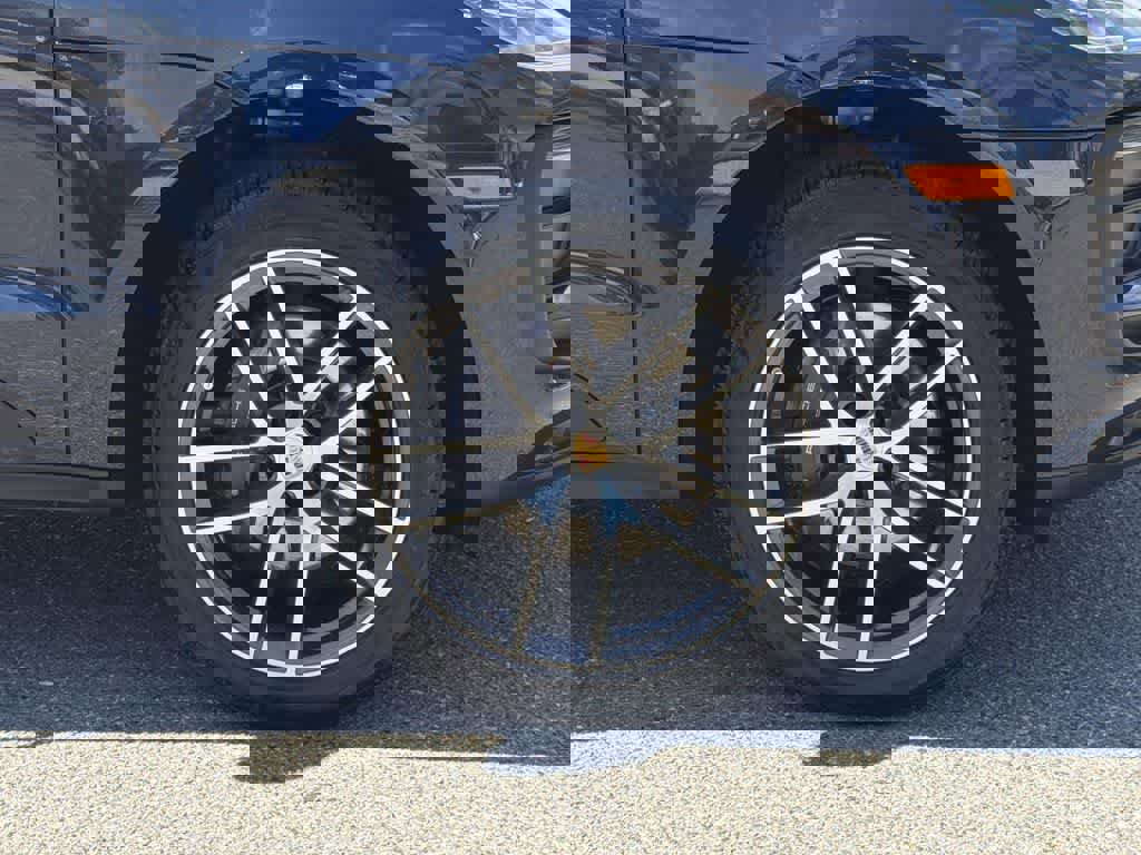 Used 2022 Porsche Macan image 44