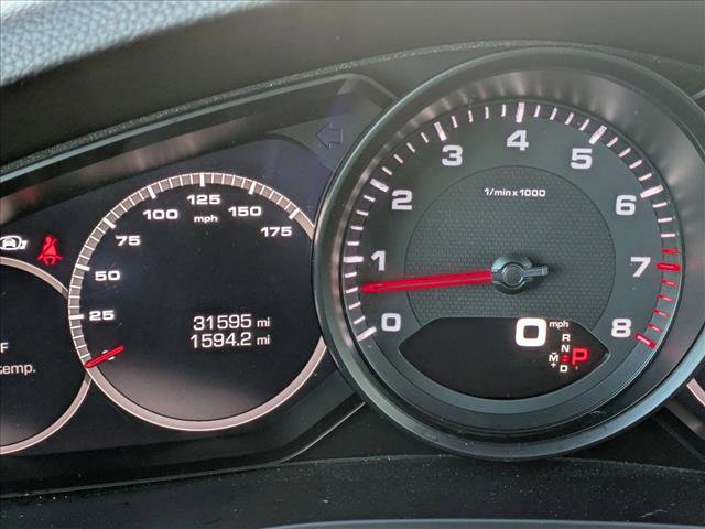 Used 2021 Porsche Cayenne image 11