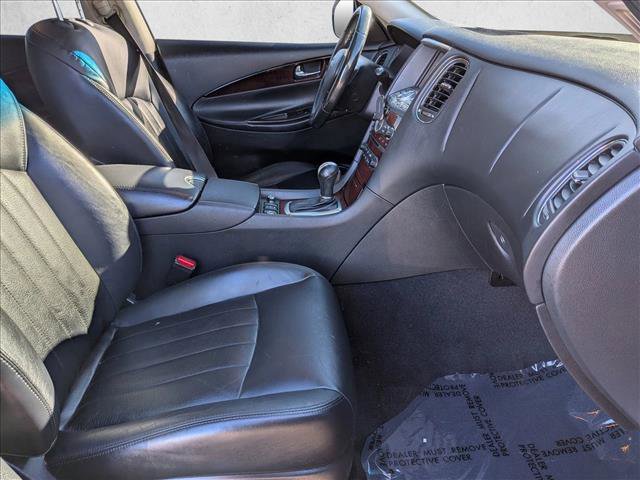 Used 2015 INFINITI QX50 Journey w/ Premium Package image 22