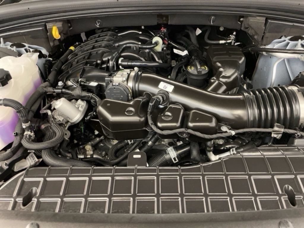 New 2025 Jeep Grand Cherokee Limited w/ Luxury Tech Group II RWD image 20
