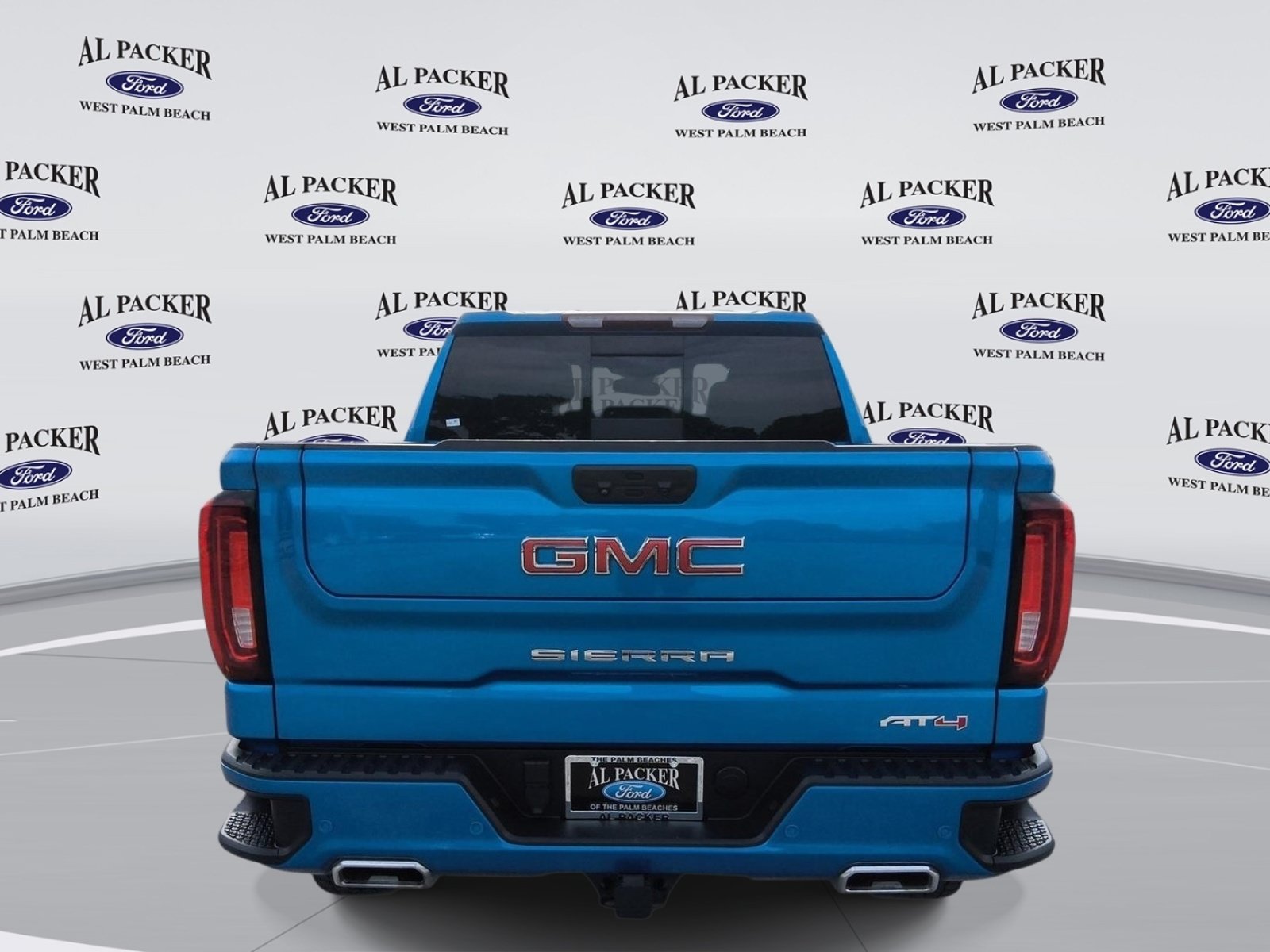 Used 2023 GMC Sierra 1500 AT4 w/ AT4 Premium Package AWD/4WD image 5
