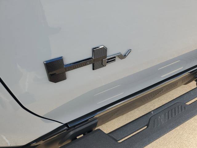 New 2026 GMC Hummer EV SUV w/ LPO, Dark Essentials Package image 37