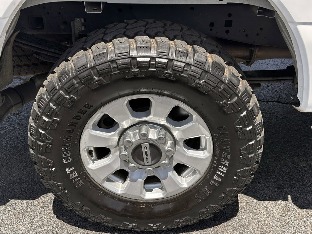 Used 2023 Ford F250 XLT w/ FX4 Off-Road Package image 10
