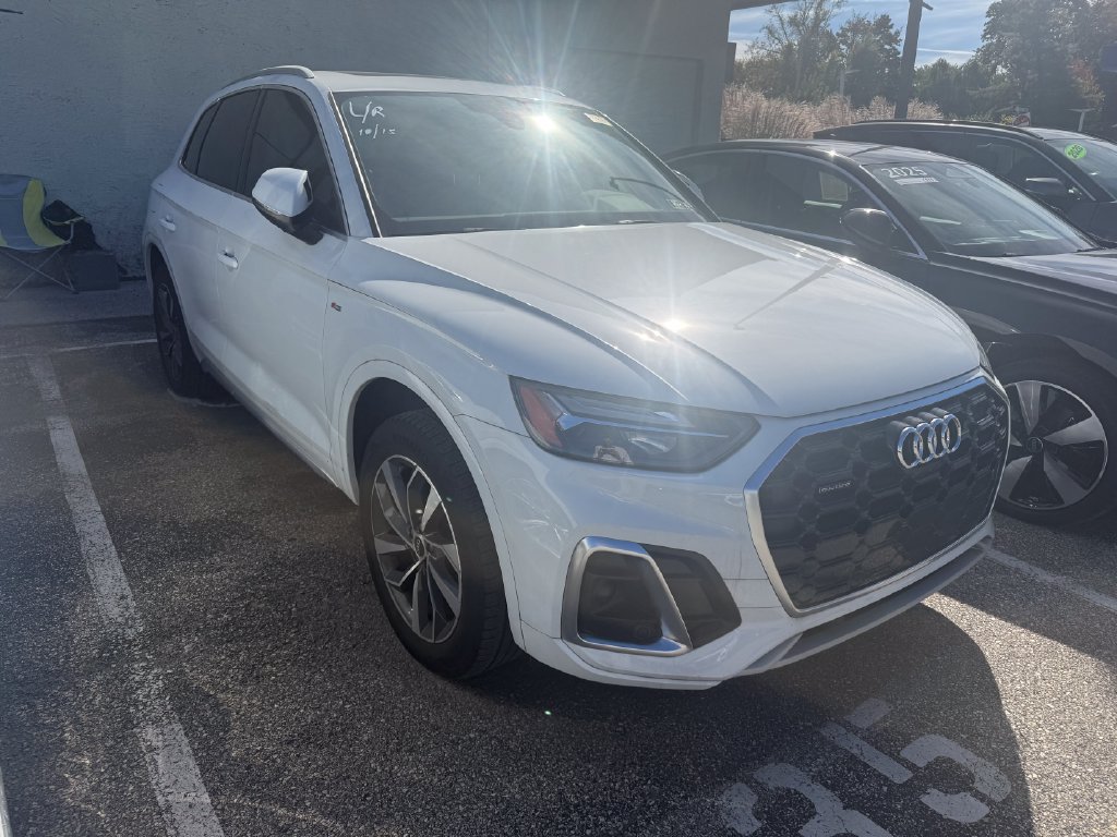 Used 2023 Audi Q5 2.0T Premium Plus AWD/4WD image 3