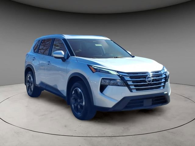 Used 2024 Nissan Rogue SV w/ SV Premium Package image 14