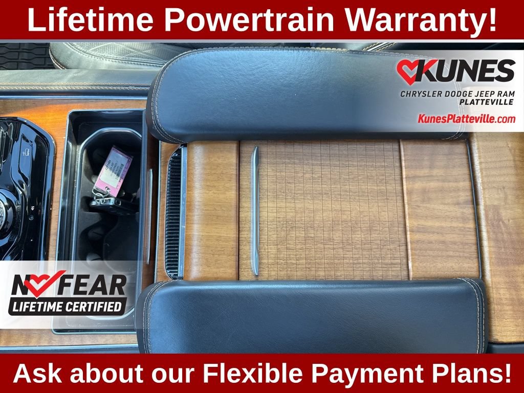 Used 2024 Jeep Grand Wagoneer L Series III AWD/4WD image 27