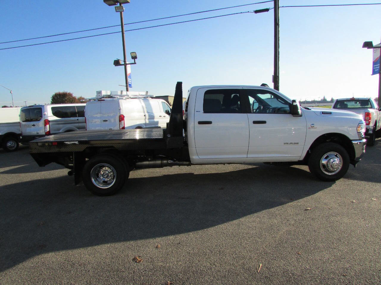 Used 2024 RAM 3500 SLT w/ Quick Order Package 2YG SLT image 9