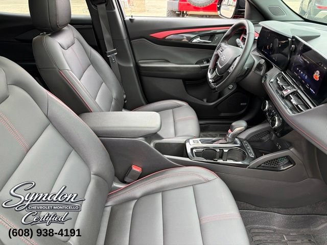 Used 2024 Chevrolet TrailBlazer RS w/ Convenience Package AWD/4WD image 23