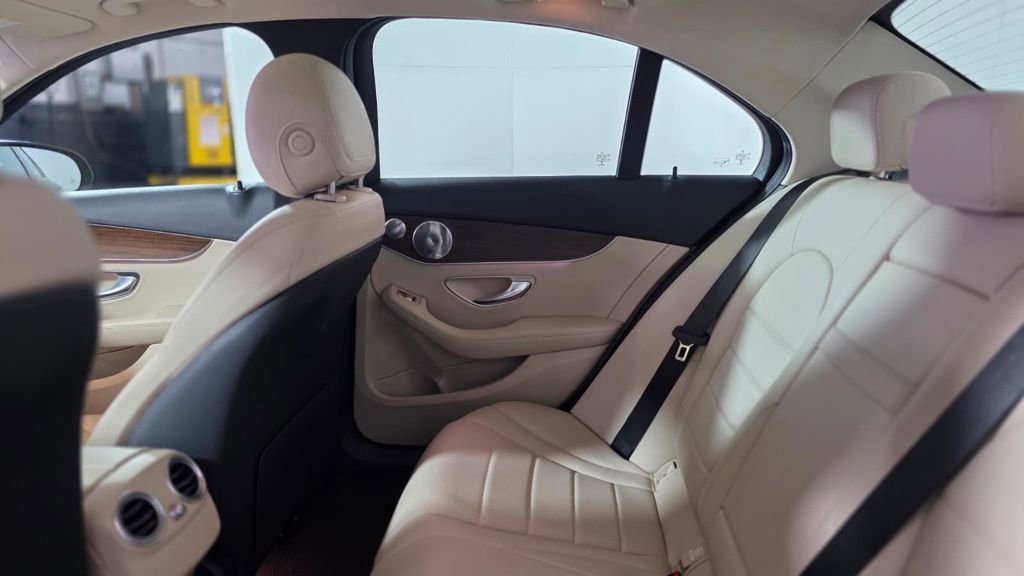 Used 2021 Mercedes-Benz C 300 4MATIC Sedan w/ Premium Package image 21