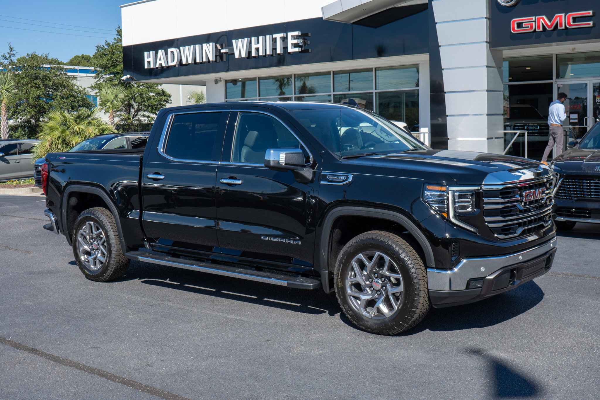 New 2026 GMC Sierra 1500 SLT w/ SLT Premium Plus Package